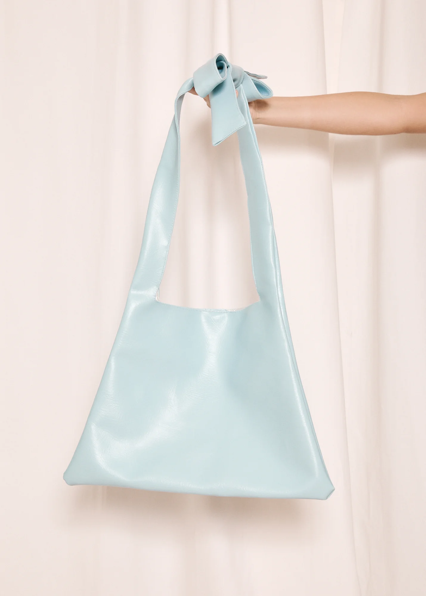 Baby Blue Slouch Bag Medium - Image 5