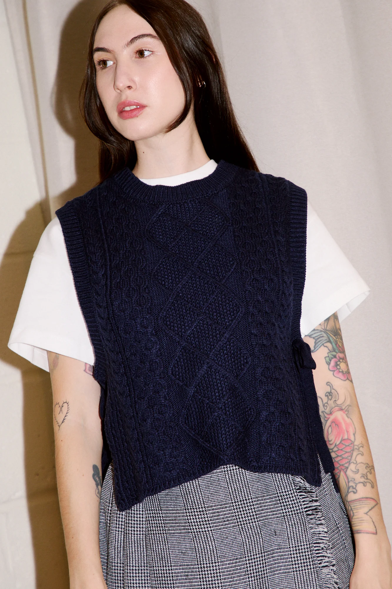 Alan Side Ribbon Vest | Navy - Image 5