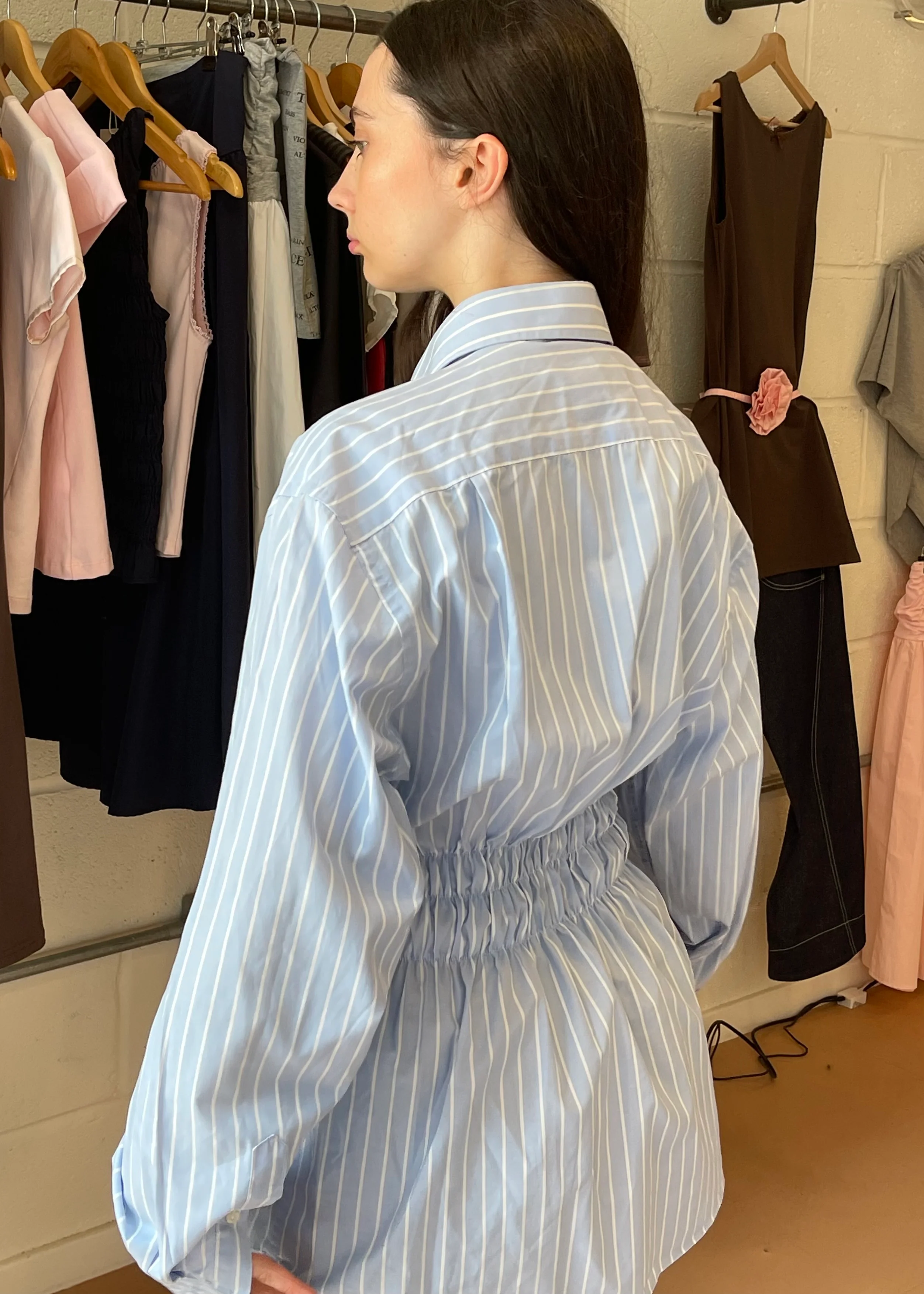 Blue & White Stripe Elastic Shirt - Image 6
