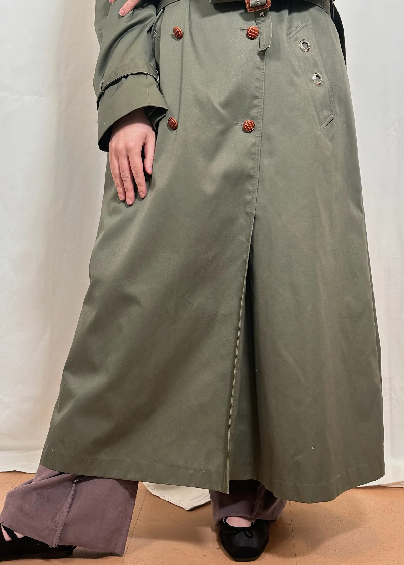 Green Eyelet Belt Trench - Image 6