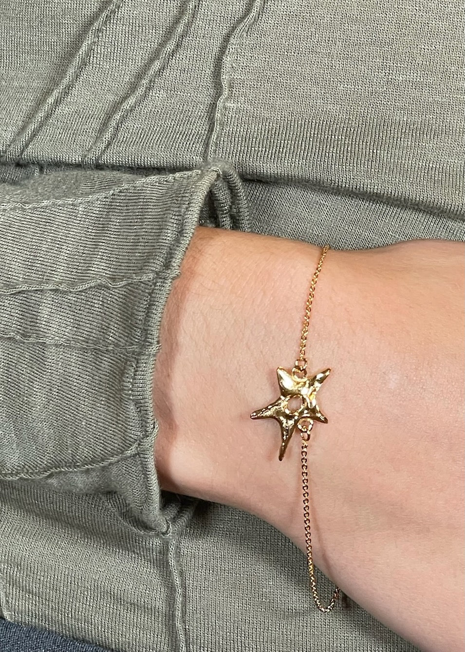 Carinae Gold Bracelet