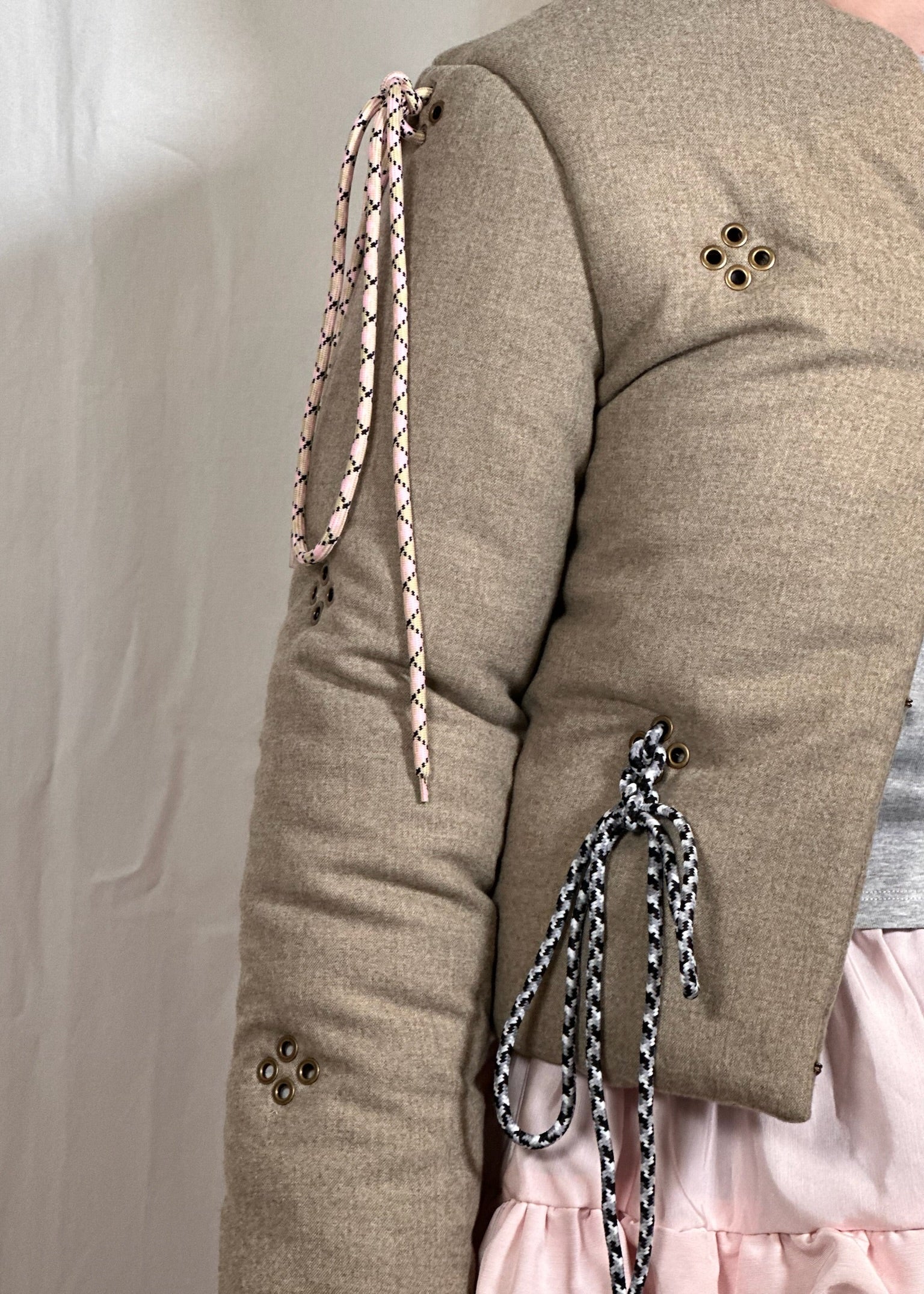 Drawstring Puffer | Woolen Suiting - Image 2