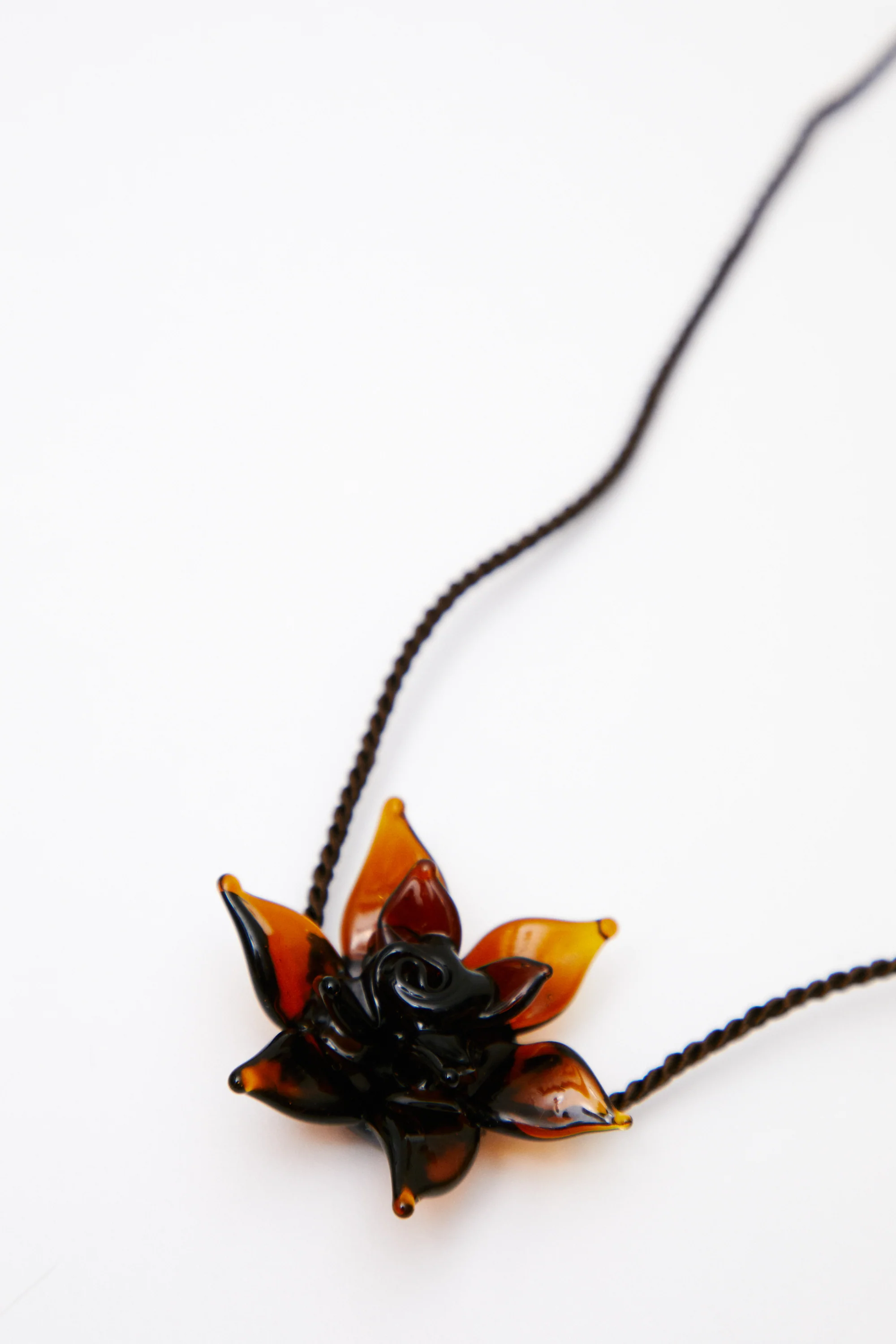 Rina Glass Flower Necklace - Image 3