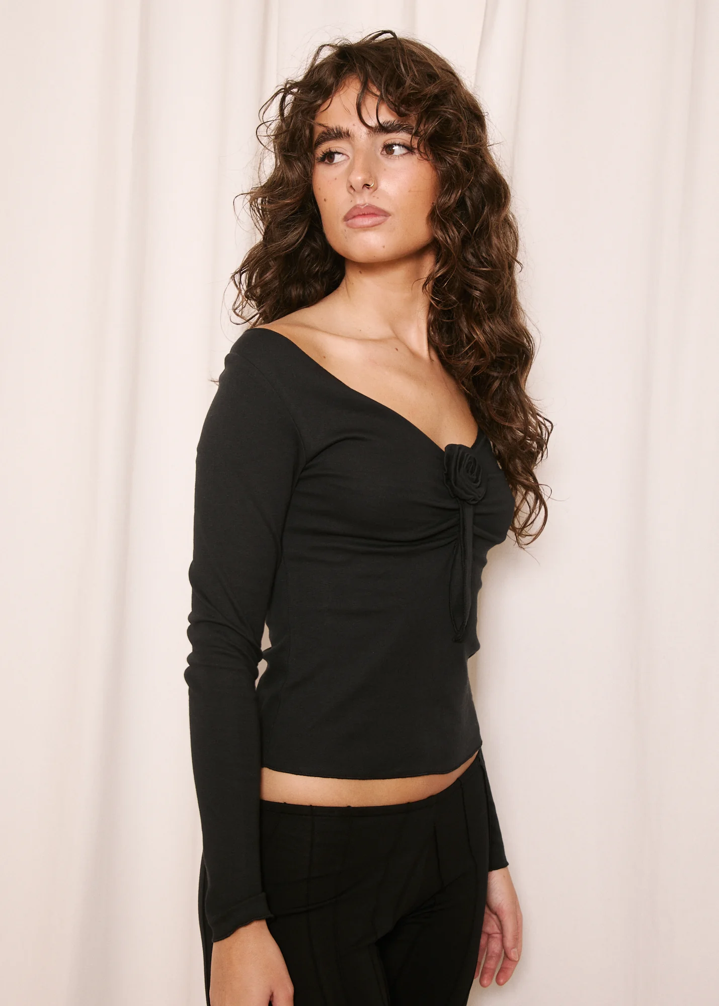 Gretchen Tee | Black - Image 3