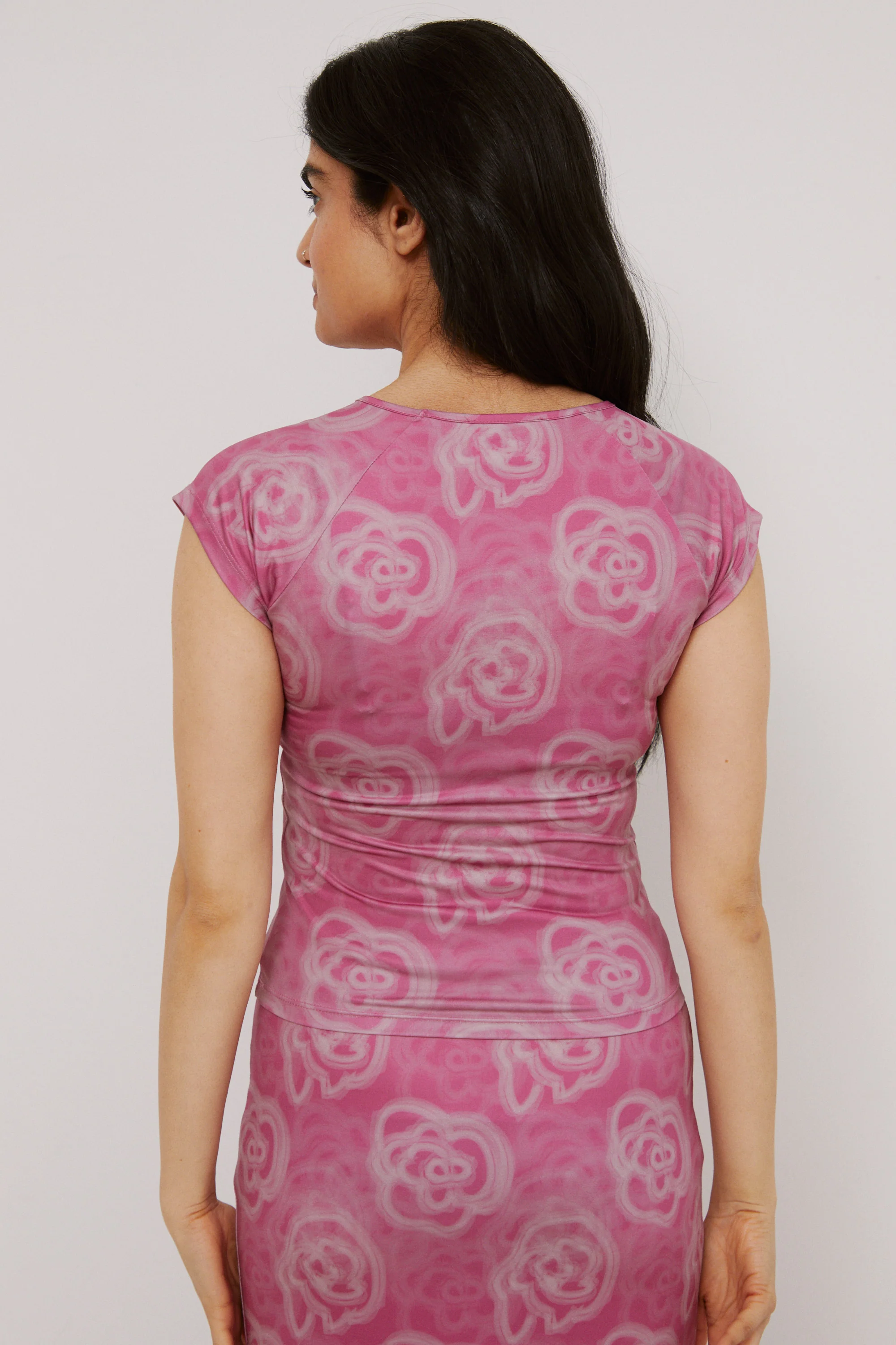 Ohana Blossom T-Shirt - Image 4