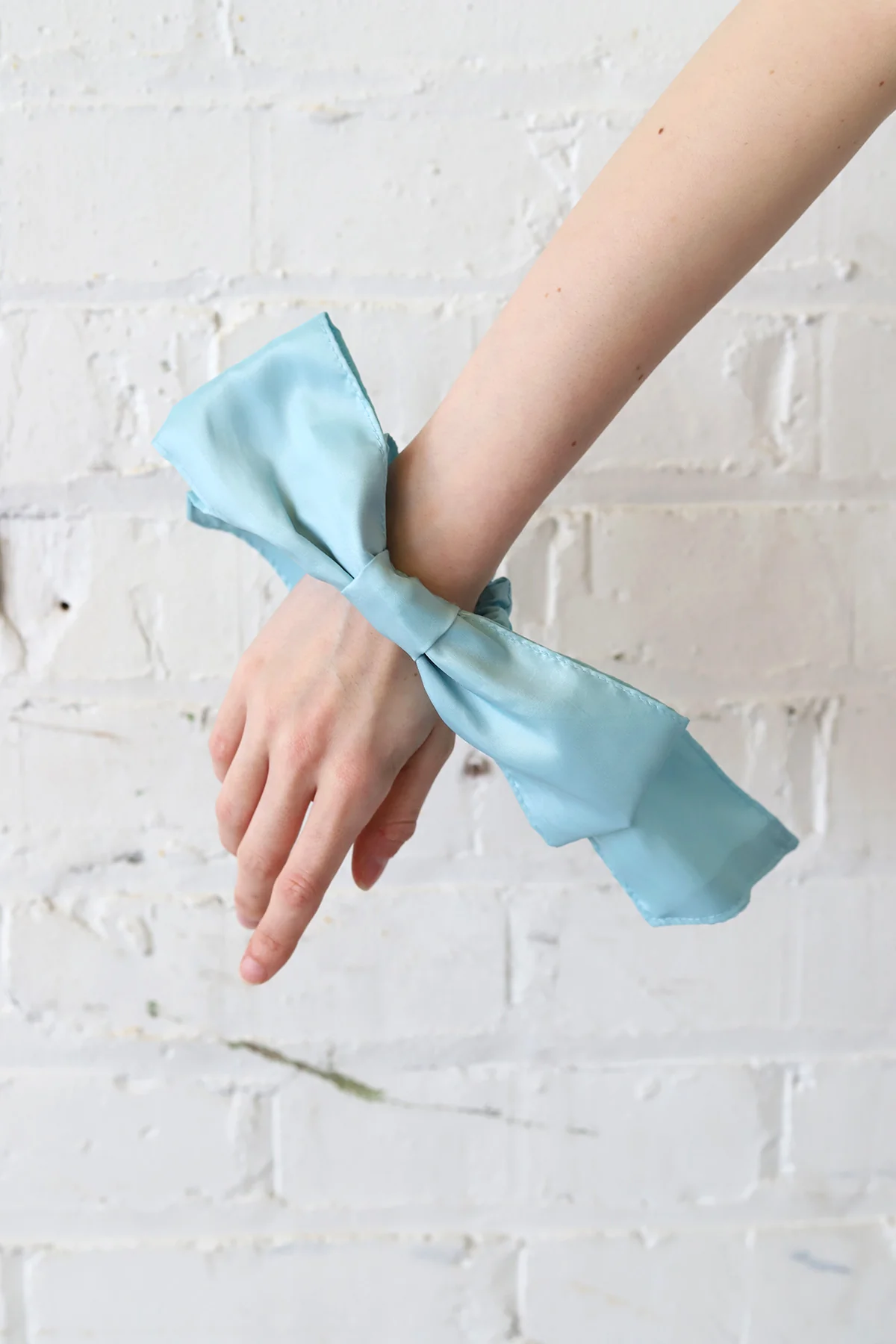 Maddy Bow | Baby Blue Taffeta - Image 2