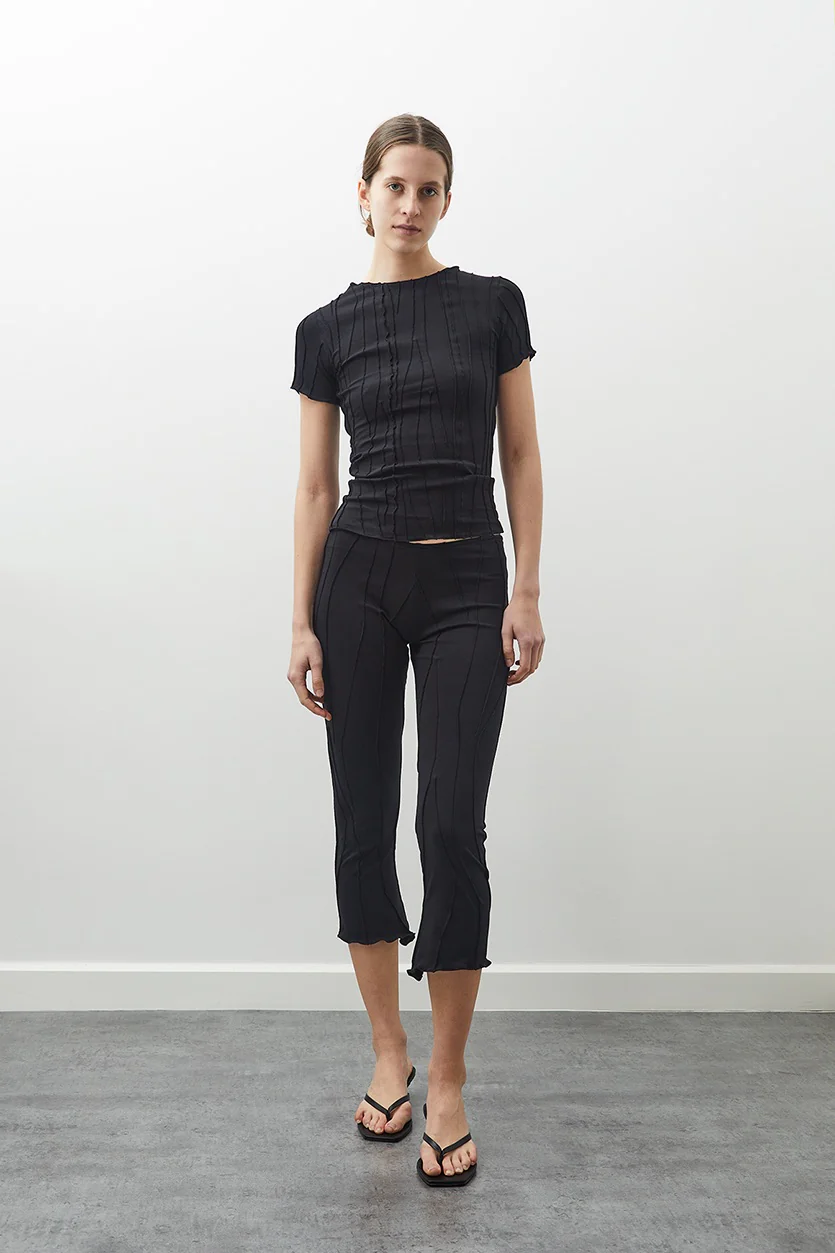 Mid-Calf Flared Pants Black - Image 10