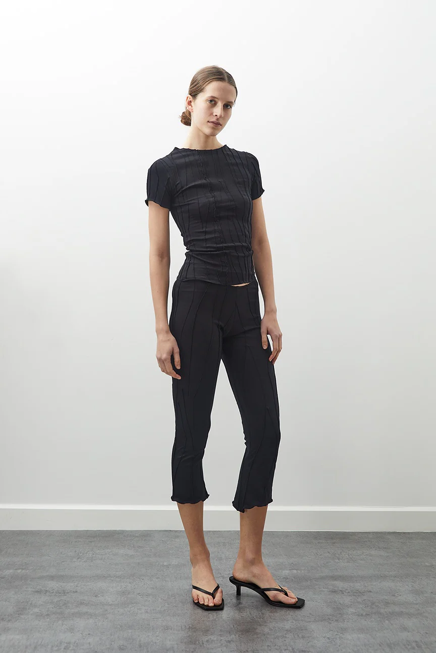 Mid-Calf Flared Pants Black - Image 11