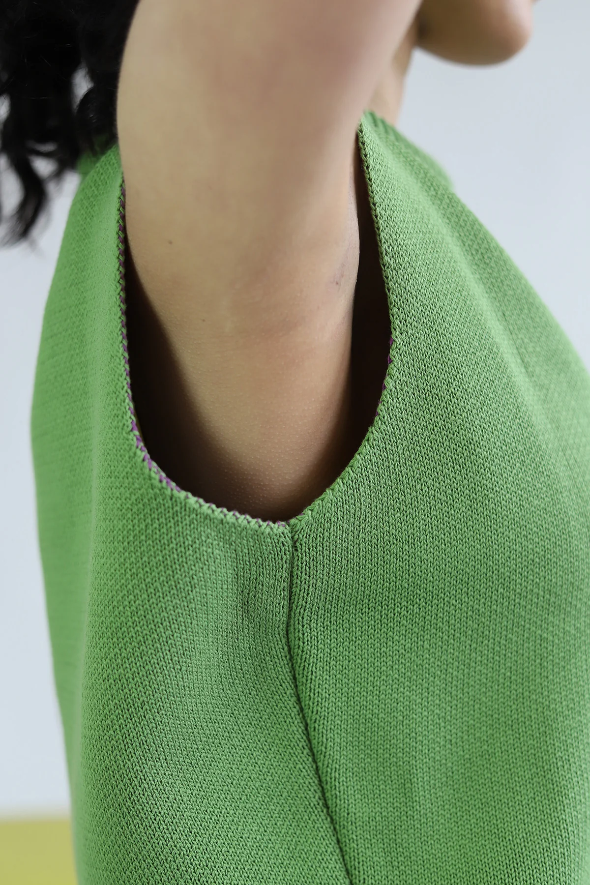 One Flower Vest | Green - Image 4