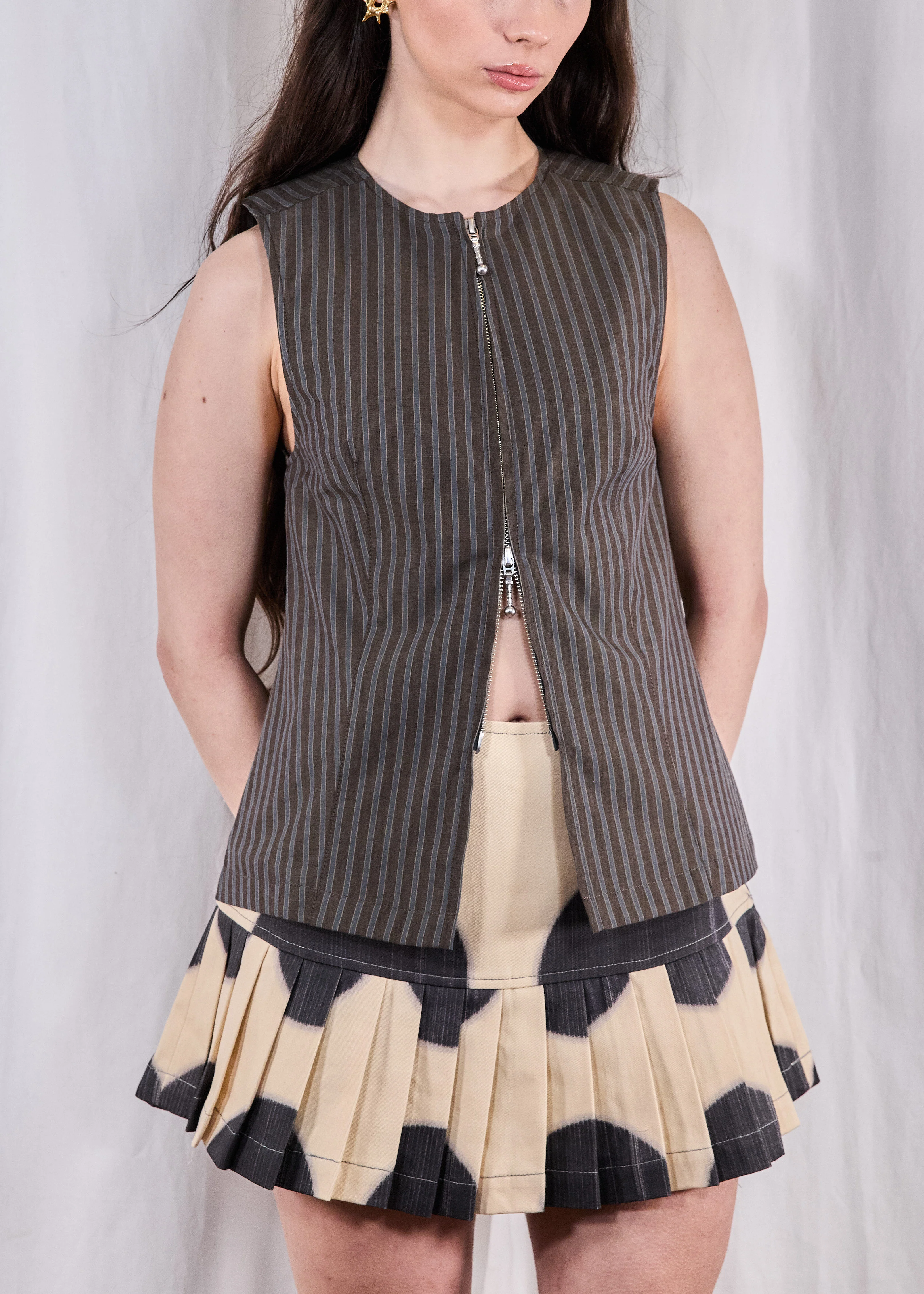 Signal Vest - Image 11