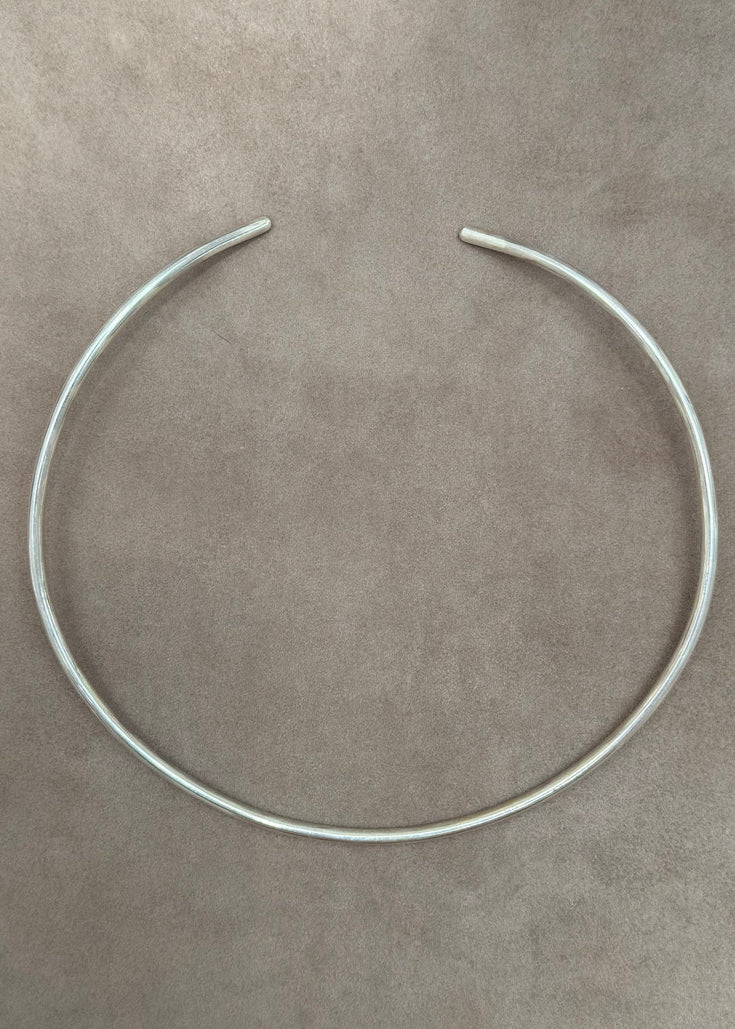 Silver Choker Necklace - Image 2