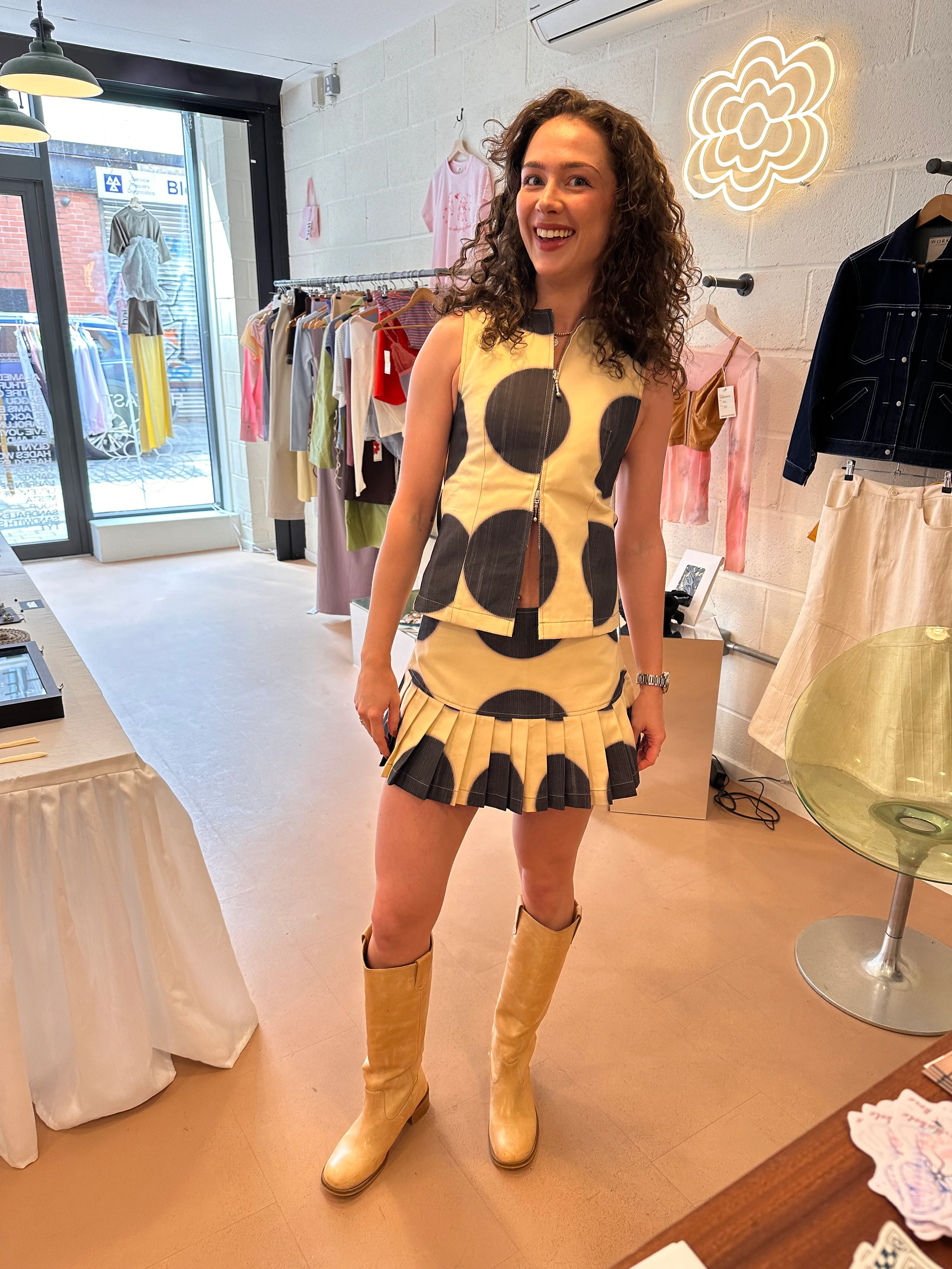 Spot Vest - Image 15