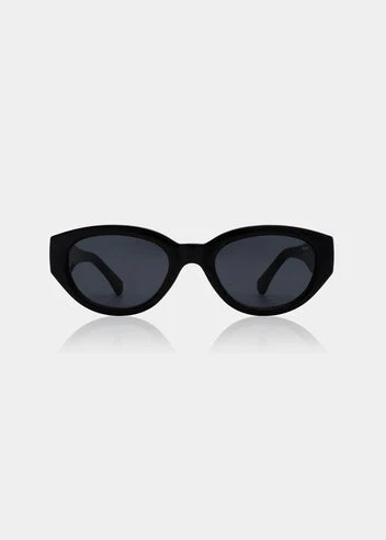 Winnie Black Sunglasses - Image 2